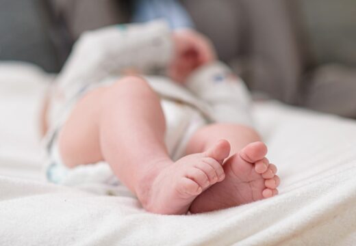 Lixeiro aumento do número de axudas de natalidade concedidas polo Concello de Neda respecto ao 2022